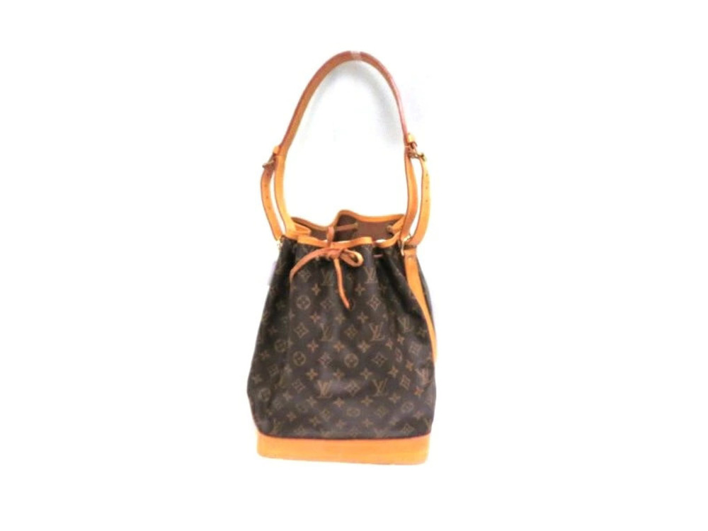 LOUIS VUITTON Noe Monogram